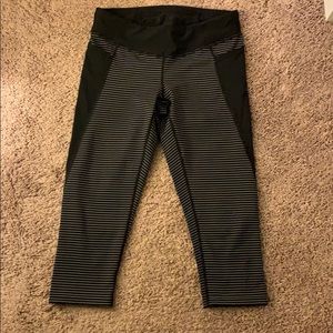 Lucy workout capris